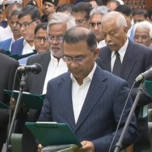 সংবিধান সংস্কার পরিষদ: বিএনপি শপথ না নেওয়ায় রাজনৈতিক উত্তাপ বাড়বে?