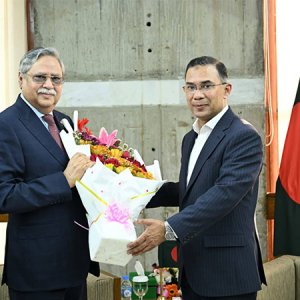 রাষ্ট্রপতির সঙ্গে প্রধানমন্ত্রী তারেক রহমানের সৌজন্য সাক্ষাৎ 