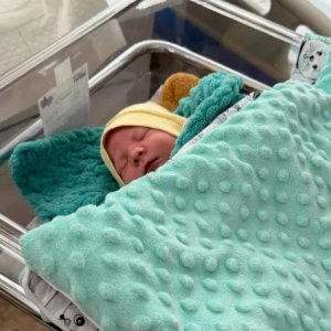 অস্তিত্ব রক্ষার লড়াই: সেনাদের শুক্রাণু জমিয়ে রাখছে ইউক্রেন