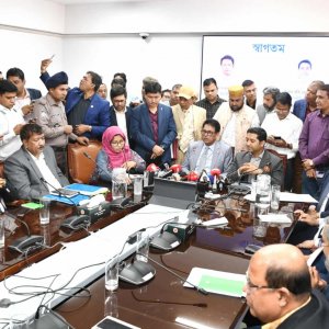 শুধু হাই জাম্প নয়, পোল ভোল্ট জাম্প দিতে হবে: শিক্ষামন্ত্রী মিলন