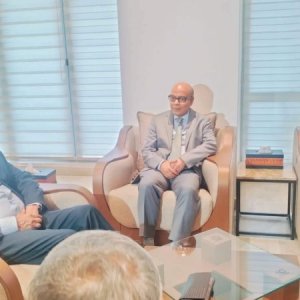 প্রধান ২ কাজের কথা জানালেন অর্থমন্ত্রী আমীর খসরু