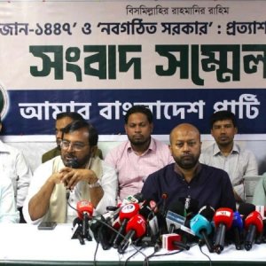 বিভিন্ন এলাকায় আ. লীগ কীভাবে কার্যালয় খোলার সাহস পায়, প্রশ্ন মঞ্জুর