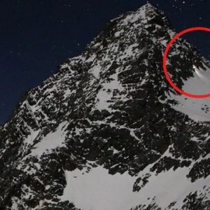 অস্ট্রিয়ার সর্বোচ্চ পাহাড়ে প্রেমিকাকে ফেলে আসার দায়ে কাঠগড়ায় পর্বতারোহী