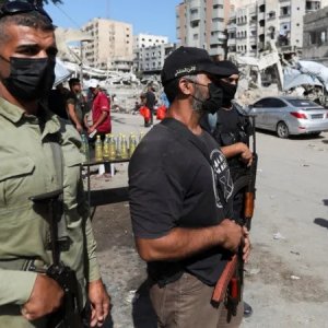 যুদ্ধের ক্ষয়ক্ষতির পরও গাজায় নিয়ন্ত্রণ জোরদার করছে হামাস