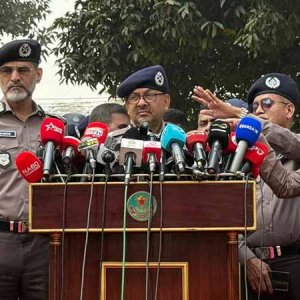 একুশে ফেব্রুয়ারি ঘিরে নিরাপত্তা শঙ্কা নেই: ডিএমপি কমিশনার