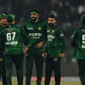 পাকিস্তান আসছে ৯ মার্চ