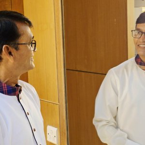 লাইফ সাপোর্ট থেকে ফিরে...