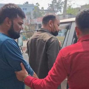 ‘ওসিকে গালাগালির’ পর বিএনপি নেতা আটক, সড়ক অবরোধ