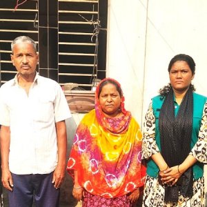 ভিক্ষুকদের নামে বিকাশ-নগদ অ্যাকাউন্ট খুলে প্রতারণা, দম্পতি গ্রেফতার