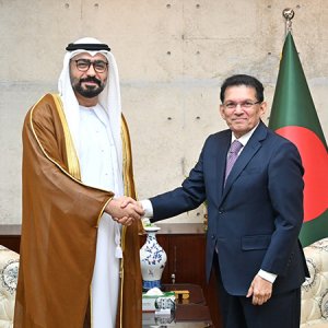 আরব আমিরাতকে ভিসা পুনরায় চালুর অনুরোধ