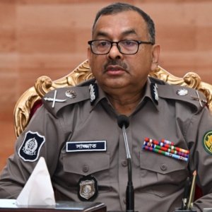 পদত্যাগ করলেন ডিএমপি কমিশনার সাজ্জাত আলী