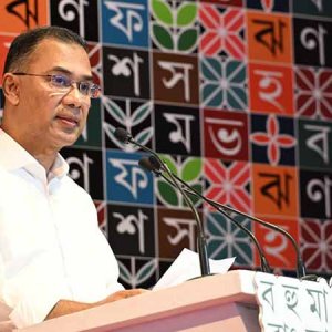 বইমেলাকে ‘অমর একুশে আন্তর্জাতিক বইমেলা’ করার প্রস্তাব প্রধানমন্ত্রীর