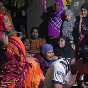 রাজশাহীতে বিএনপি নেতাকে পিটিয়ে হত্যা রাজশাহীতে বিএনপি নেতাকে পিটিয়ে হত্যা