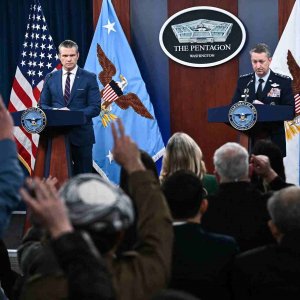 ইরানে পদাতিক বাহিনী পাঠাচ্ছে যুক্তরাষ্ট্র? গোপনীয়তা বজায় রাখছে পেন্টাগন