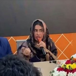 প্রশাসনিক সভায় এমপি রেজা কিবরিয়ার স্ত্রী, ইউএনও-এসিল্যান্ডকে বদলি