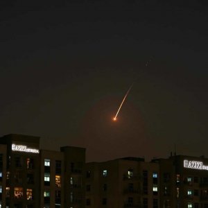 শত শত ড্রোন ও ক্ষেপণাস্ত্র প্রতিহতের দাবি আমিরাতের