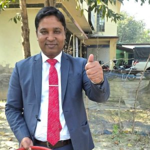 এক উপজেলার এসিল্যান্ডের বিরুদ্ধে স্ত্রীর মামলা