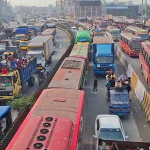 ঈদযাত্রায় ঢাকা-ময়মনসিংহ মহাসড়কে ভোগান্তির শঙ্কা