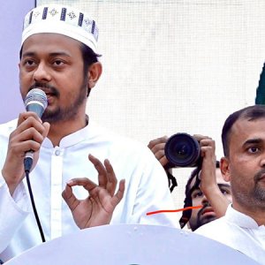 প্রধানমন্ত্রী স্বৈরতন্ত্রের পথেই হাঁটছেন: নাসীরুদ্দীন পাটওয়ারী