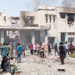 ইরানের সেই স্কুলে হামলার ভিডিও প্রকাশ, দায় এড়াতে পারছে না যুক্তরাষ্ট্র