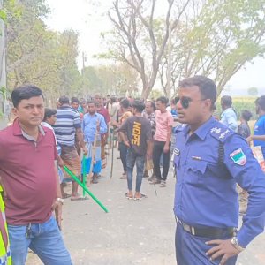 ভিজিএফের চাল বিতরণ নিয়ে বিএনপির দুই গ্রুপের সংঘর্ষে আহত ১০