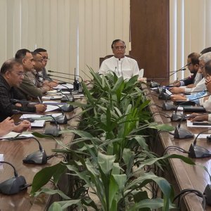 ঈদে ঘরমুখো মানুষের যাত্রা নির্বিঘ্ন করতে ডিএসসিসির যত উদ্যোগ  