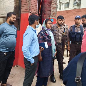 ভ্রাম্যমাণ আদালতের অভিযান