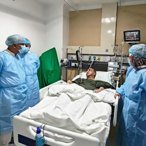 সন্ধ্যায় সিঙ্গাপুরে নেওয়া হচ্ছে মির্জা আব্বাসকে