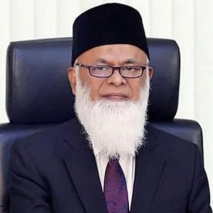 হত্যাচেষ্টার মামলায় ফের গ্রেফতার নাসা গ্রুপের নজরুল 