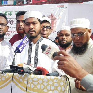 সরকারি দল বিরোধী দল, বলা চলে আমরা এক পক্ষের লোক: নুরুল হক নুর