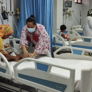 স্বাস্থ্যমন্ত্রীর ঘোষিত সময়ে চালু হলো সংক্রামক ব্যাধি হাসপাতালের আইসিইউ