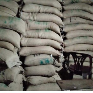 ‘খাদ্যবান্ধব কর্মসূচির’ বিপুল পরিমাণ চাল আটক