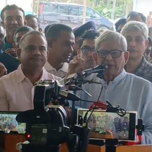 আমরা বেহেশতের টিকিট দিই না, ইনশাআল্লাহ কাজ দিয়েই বেহেশতে যাবো: মির্জা ফখরুল