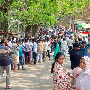 ঈদের ছুটিতে সাজেকে ভ্রমণপিপাসুদের ভিড়