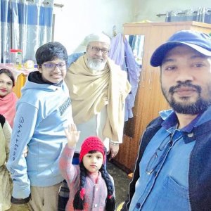 গাছে প্রাইভেটকারের ধাক্কা, এক পরিবারের ৩ জন নিহত