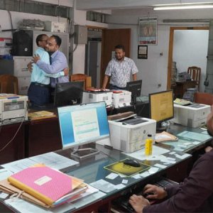 ছুটির পর প্রথম কর্মদিবসে সচিবালয়ে ঈদের আমেজ