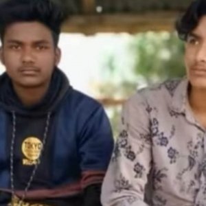 নিয়ন্ত্রণ হারিয়ে গাছে ধাক্কা, মোটরসাইকেল আরোহী দুই বন্ধুর মৃত্যু