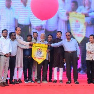 পর্দা উঠলো প্রথম কক্সবাজার চলচ্চিত্র উৎসবের