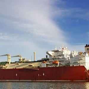 ২৫ দিনে চট্টগ্রাম বন্দরে এলো জ্বালানিবাহী ৩০ জাহাজ