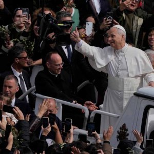 ঈশ্বর যুদ্ধকে বৈধতা দেন না, পাম সানডেতে পোপ লিও