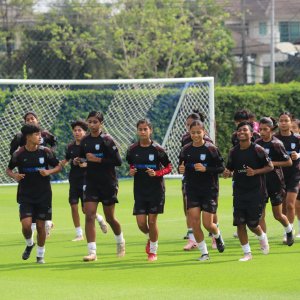 থাইল্যান্ডে প্রস্তুত বাংলাদেশের মেয়েরা