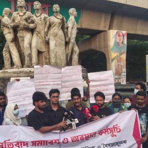 ৫০তম বিসিএসের লিখিত পরীক্ষা পেছাতে আল্টিমেটাম