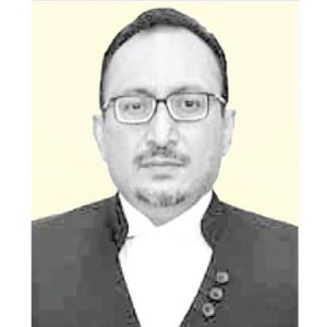 বিচারপতি রেজাউল হাসানের পদত্যাগ