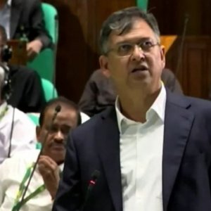 ৭১ ও ৭২-এর সংবিধান কারও কাছে পরাজয়ের গ্লানি: স্বরাষ্ট্রমন্ত্রী