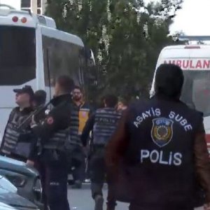 ইস্তাম্বুলে ইসরায়েলি কনসুলেটের সামনে গোলাগুলি, নিহত ৩