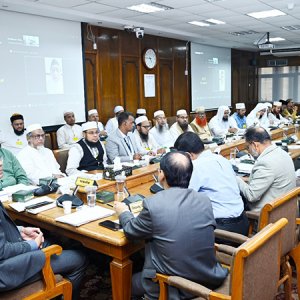 শরিয়াহ বোর্ডকে স্বাধীনভাবে কাজ করার আহ্বান গভর্নরের