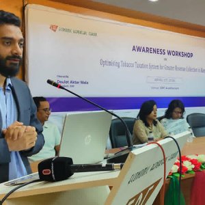 ‘তামাক কর কাঠামো সংস্কার হলে বাড়বে রাজস্ব, কমবে ধূমপান’