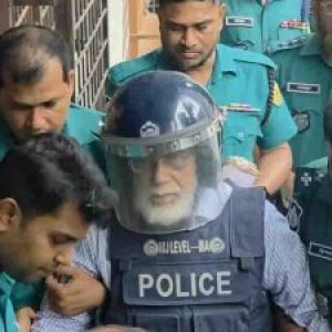 সাবেক প্রধান বিচারপতি খায়রুল হকের জামিন স্থগিত আবেদনের শুনানি ২৬ …