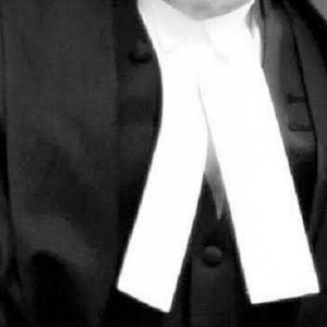 কালো কোট পরতে হবে না আইনজীবী-বিচারকদের