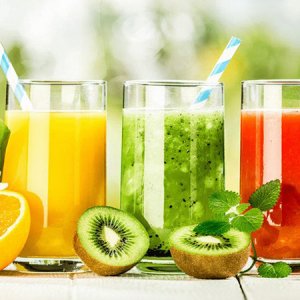 গরমের দিনে সতেজ ও সুস্বাদু পানীয়